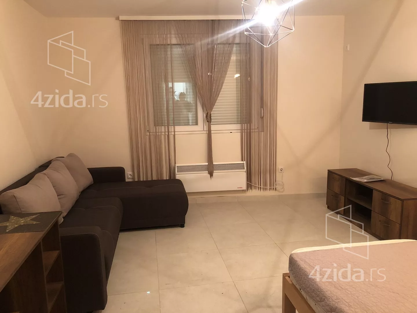 Garsonjera | 4zida