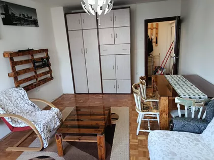 Vladimira Rolovića 58 | 4zida.rs