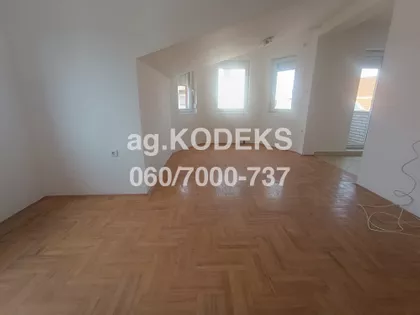 Apelovac | 4zida.rs