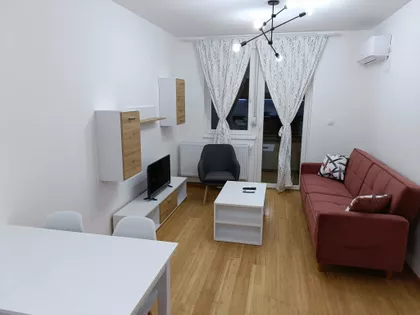 Ognjena Price 30 | 4zida.rs