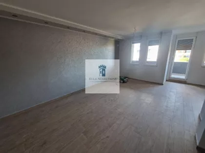 Bulevar Patrijarha Pavla (Somborski Bulevar) | 4zida.rs