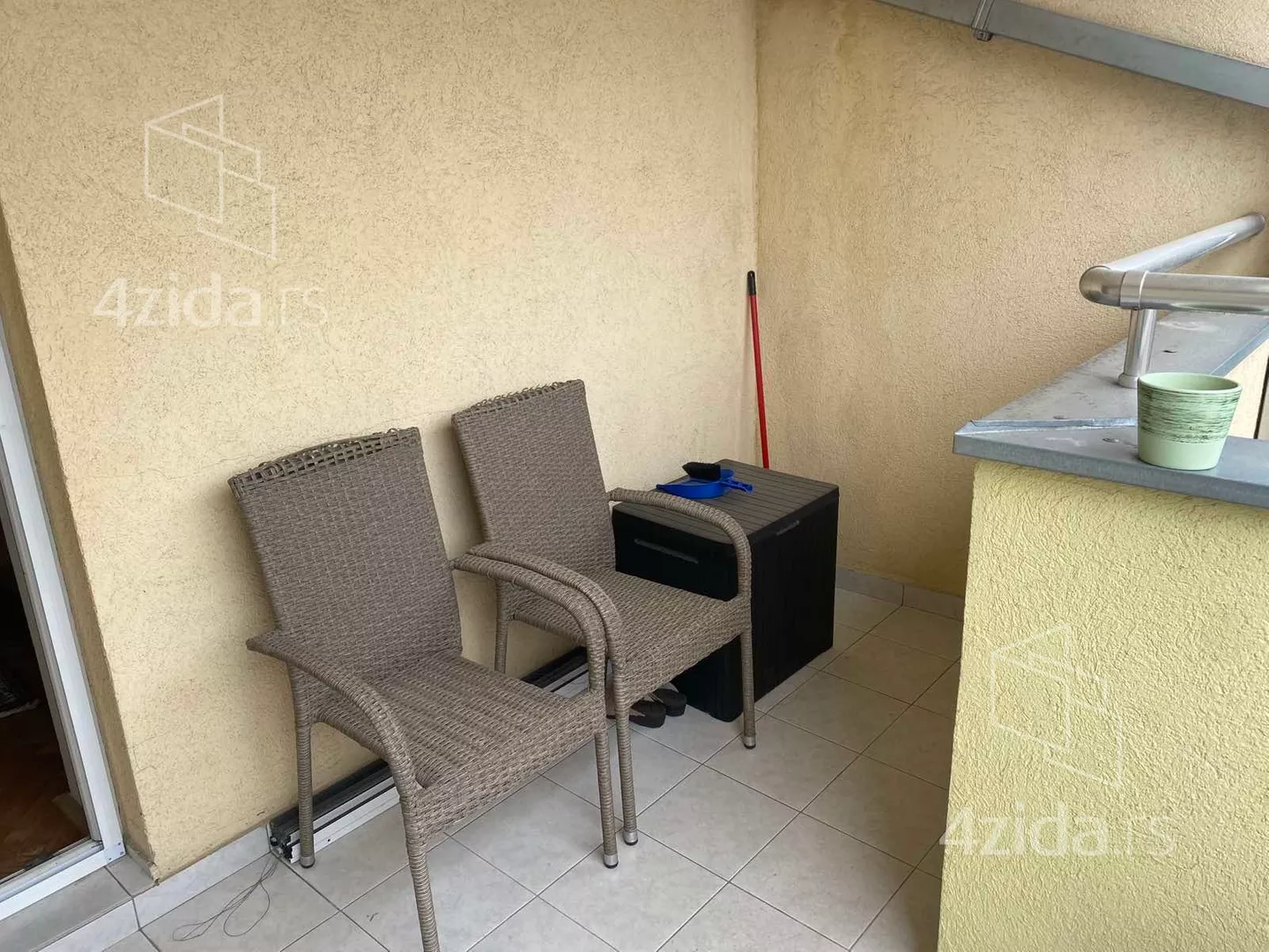 Garsonjera | 4zida
