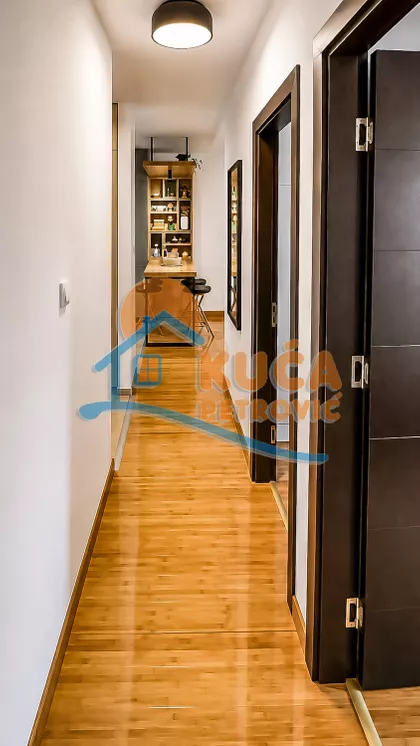 Studenička | 4zida.rs