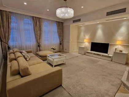 CIKA LJUBINA | 4zida.rs