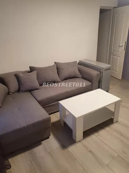 Crveni Krst Zvezdara | 4zida.rs