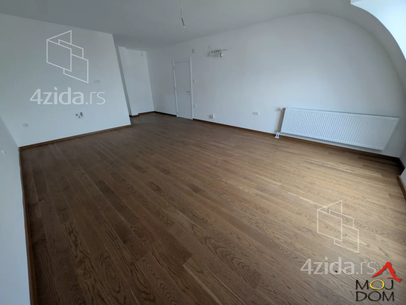 Šestosoban stan | 4zida