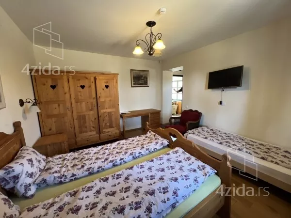 Kuća | 4zida