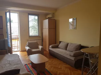 Mirka Bogovića 5 | 4zida.rs