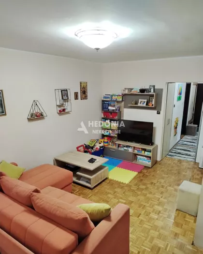 Radnička | 4zida.rs