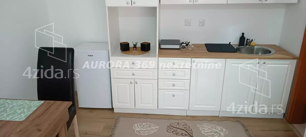 Garsonjera | 4zida