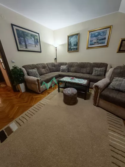 Novo Naselje | 4zida.rs