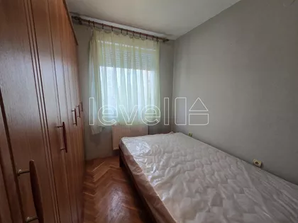 Cara Dušana | 4zida.rs