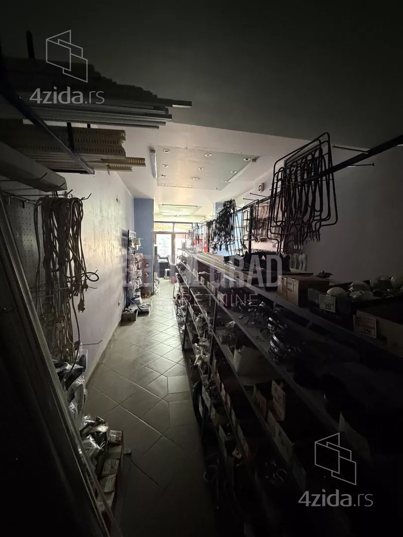 Lokal | 4zida