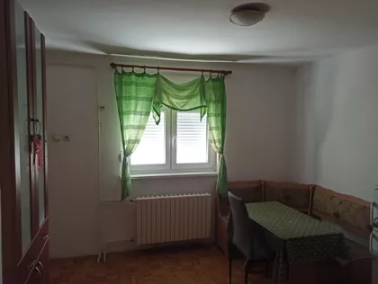 Žarka Vasiljevića 15 | 4zida.rs