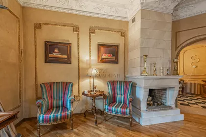 Cara Dušana | 4zida.rs