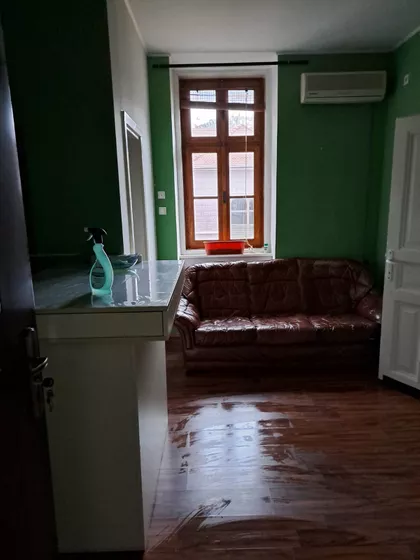 Trg Dr Zorana Đinđića 17 | 4zida.rs