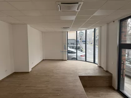 Vukov Spomenik | 4zida.rs