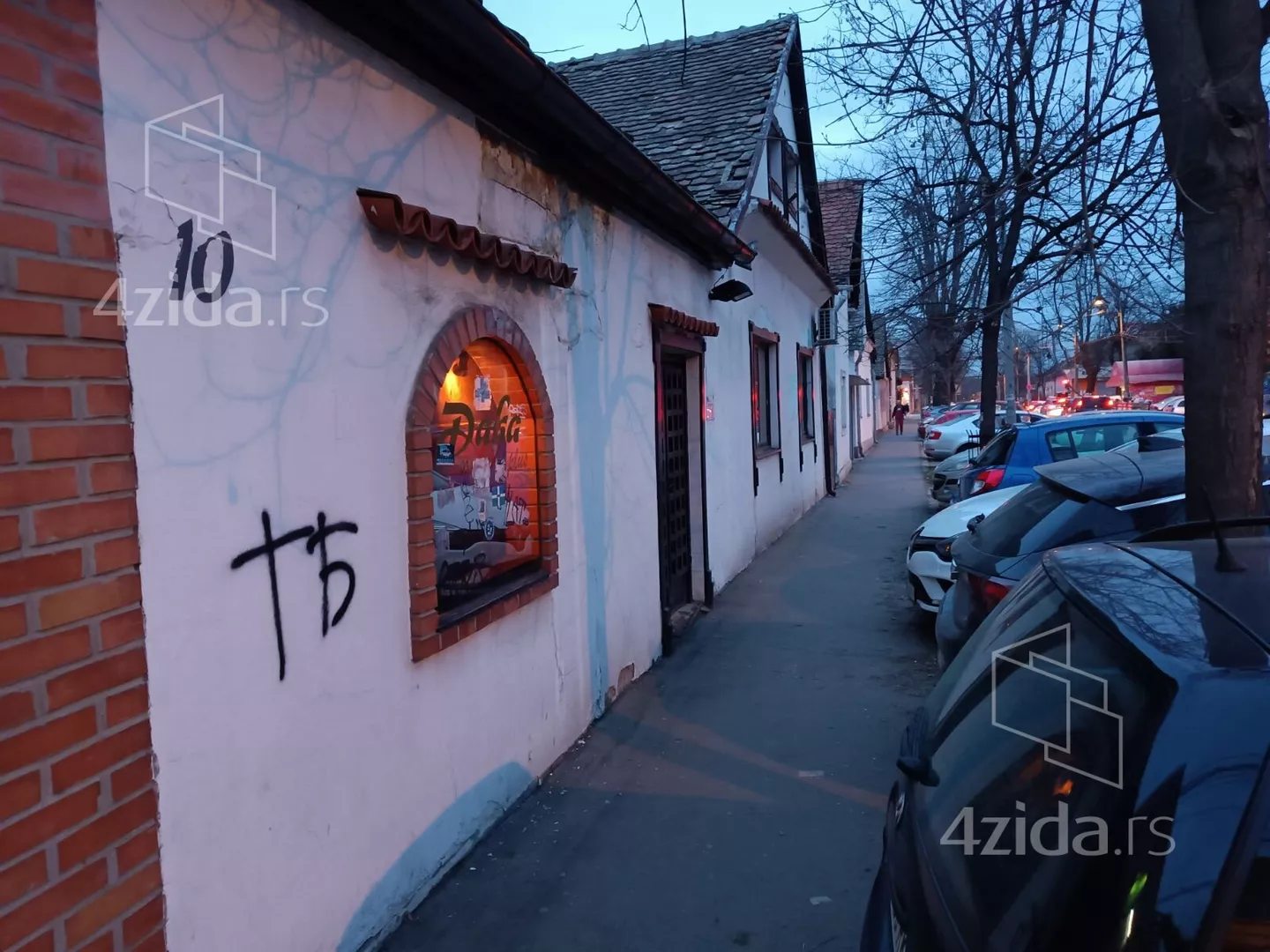 Ugostiteljski objekat | 4zida