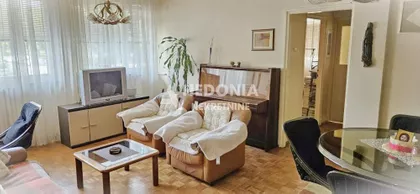 Studentska | 4zida.rs