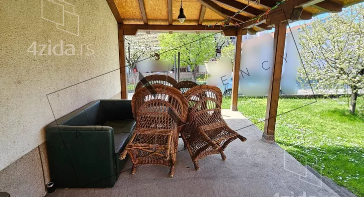 2-etažna kuća | 4zida