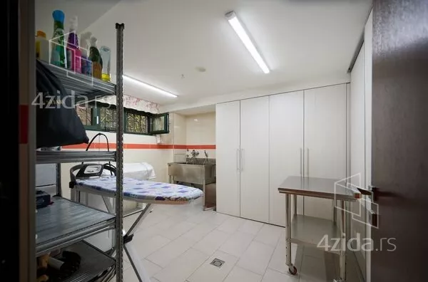 4-etažna kuća | 4zida