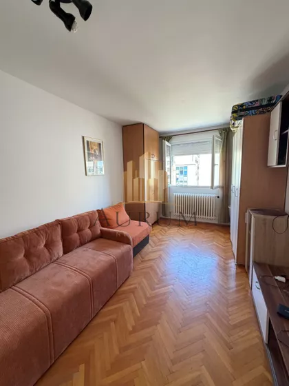 Sitnička | 4zida.rs