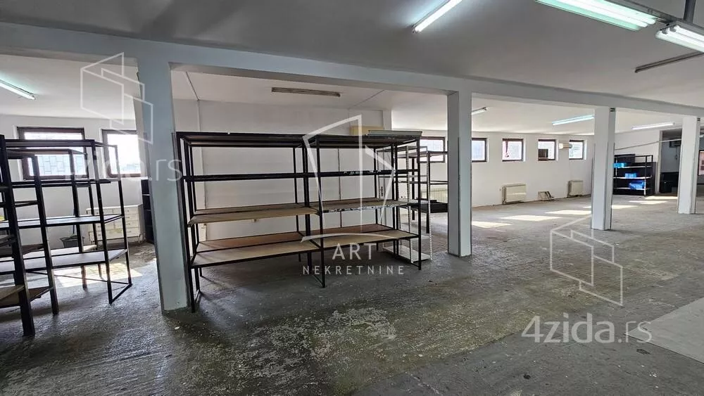 Poslovni prostor | 4zida