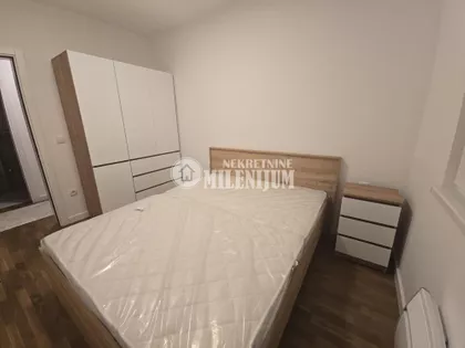 Surčinska | 4zida.rs