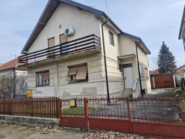 Centar