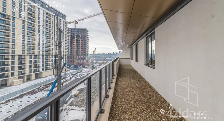 Petosoban stan | 4zida