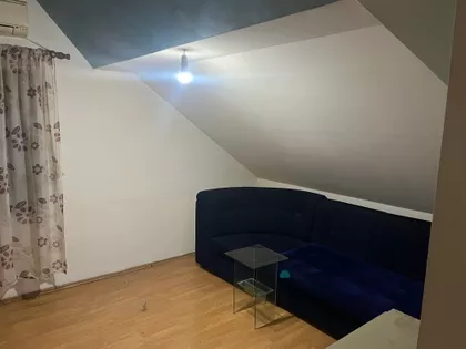 Devojačka 4 | 4zida.rs