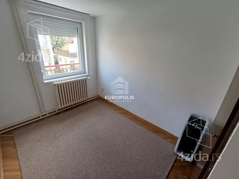 5-etažna kuća | 4zida