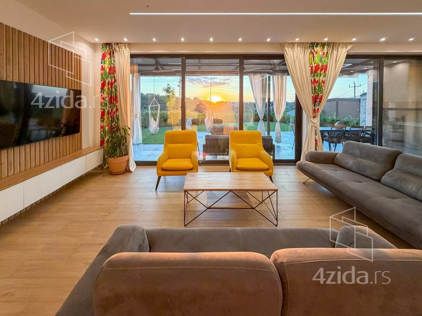 Kuća | 4zida