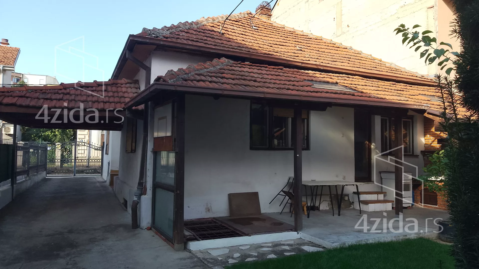 3-etažna kuća | 4zida