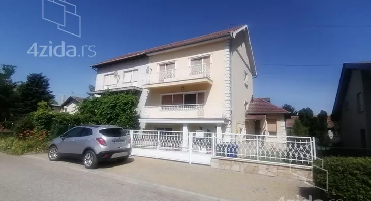 Kuća | 4zida