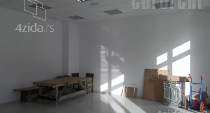 Poslovni prostor | 4zida