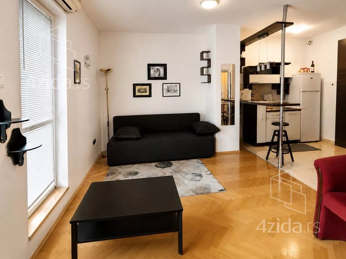 Garsonjera | 4zida