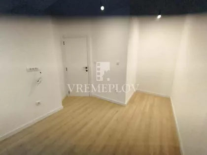 Mihaja Emineskua | 4zida.rs