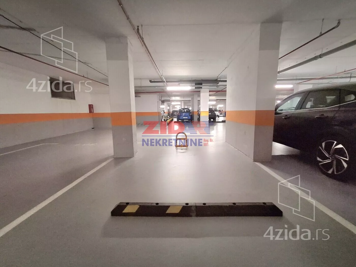 Garaža | 4zida