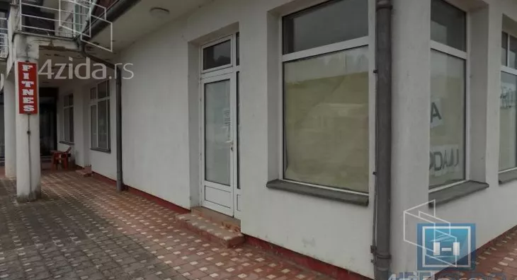 Poslovni prostor | 4zida