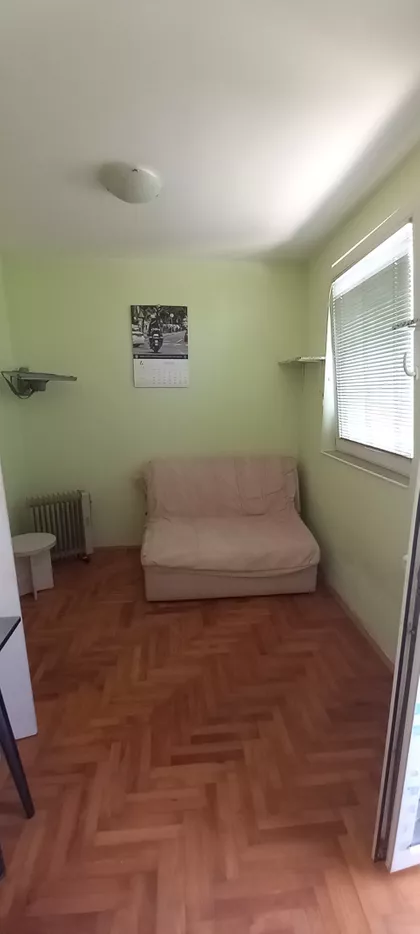 Rakovica - Centar | 4zida.rs