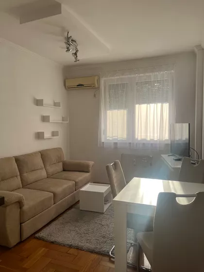 Blaška Rajića 30 | 4zida.rs