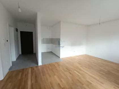 Mladenovac (mesto) | 4zida.rs