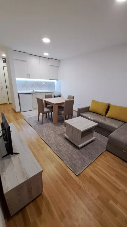 Novo Naselje | 4zida.rs