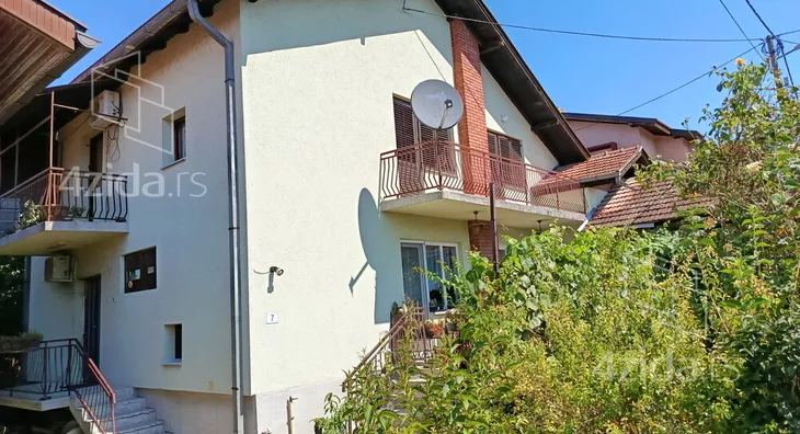 Kuća | 4zida