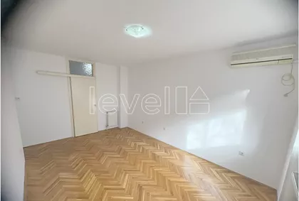 Nova Detelinara | 4zida.rs