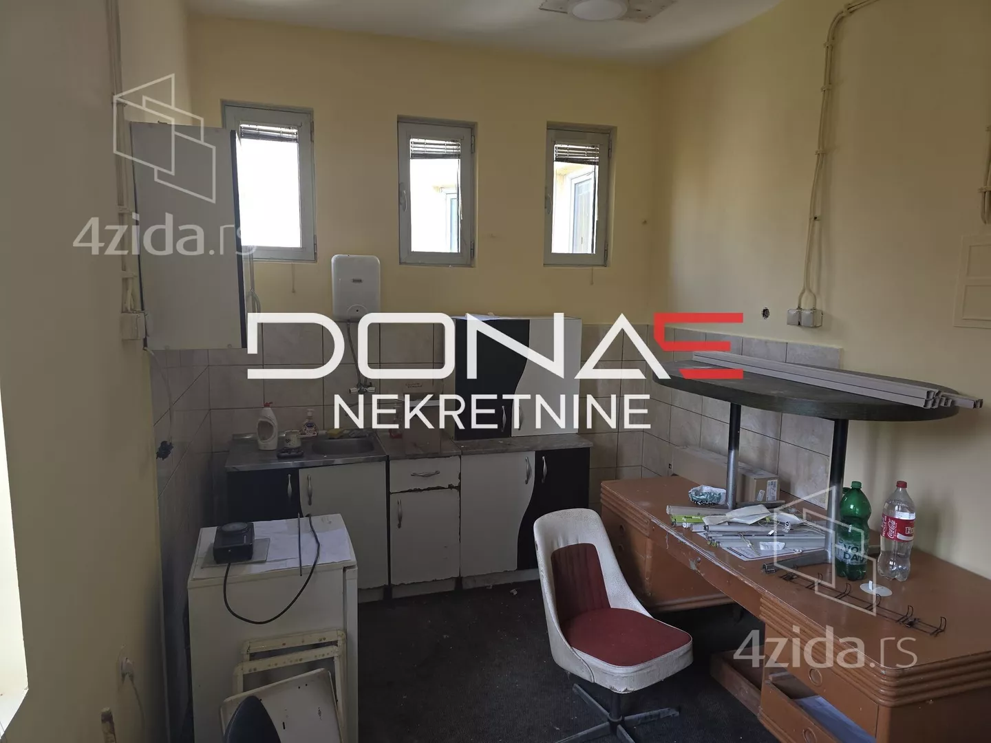 Poslovni prostor | 4zida