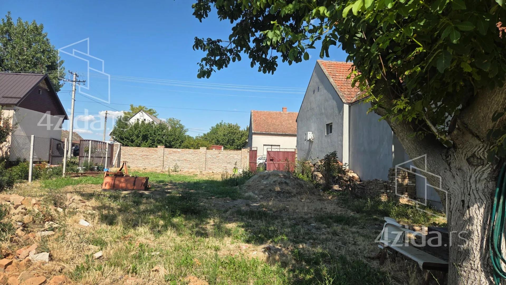 Građevinsko zemljište | 4zida