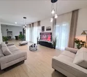 Šestosoban stan | 4zida