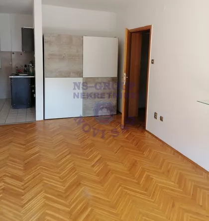 Železnička stanica | 4zida.rs